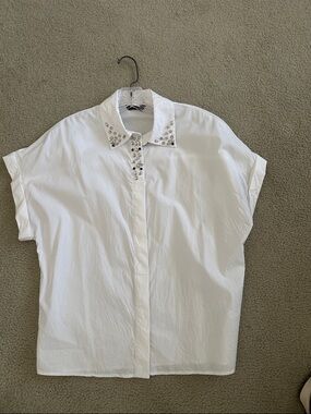 Zara White Stud-Embellished Short Sleeve Button Front Blouse